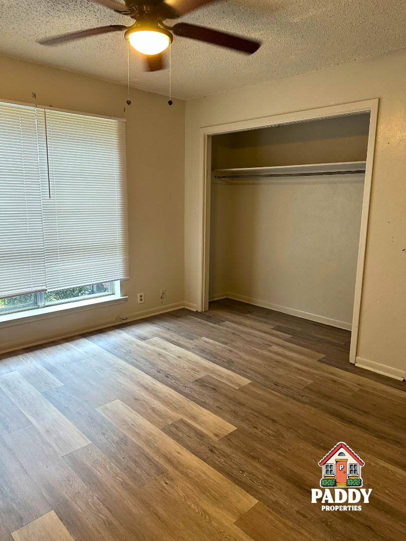 Apartment for rent at 306 Lakewood Dr #8, Mount Pleasant, TX 75455