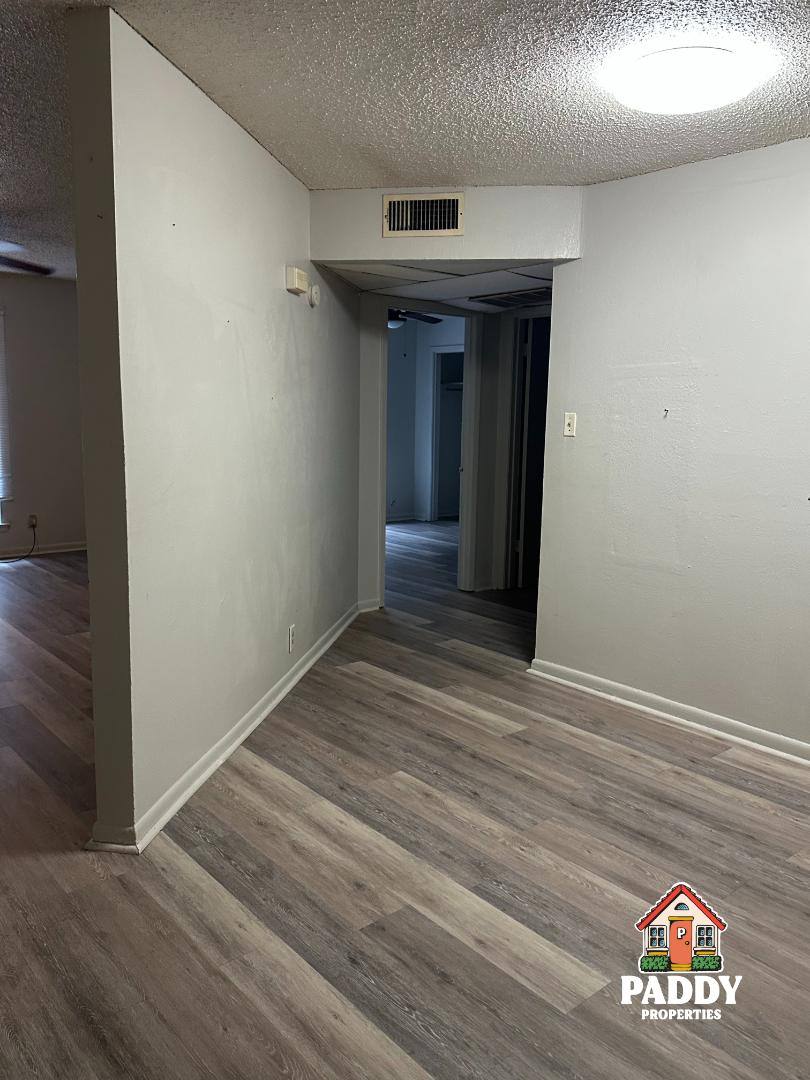 Apartment for rent at 306 Lakewood Dr #8, Mount Pleasant, TX 75455