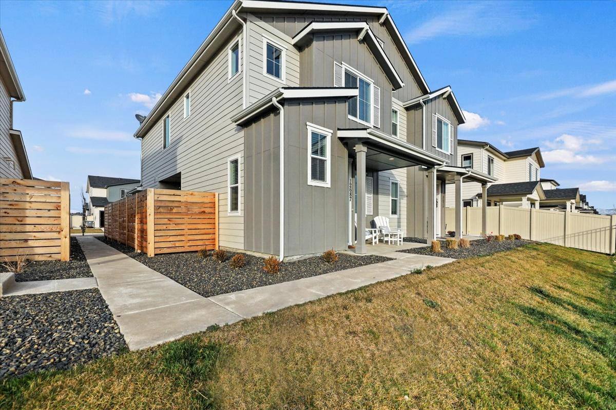 Townhouse for rent at 12687 W Norterra Lane #12687, Star, ID 83669