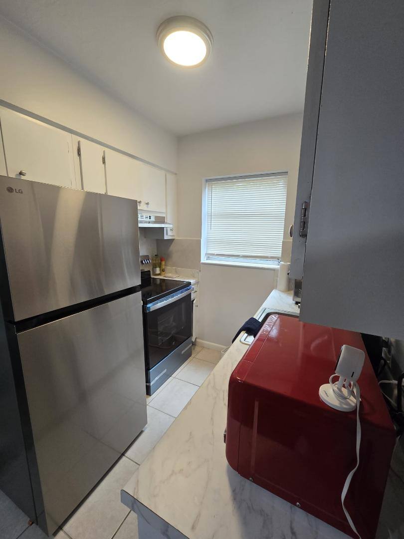 Apartment for rent at 2017 NE 18th St #1, Fort Lauderdale, FL 33305
