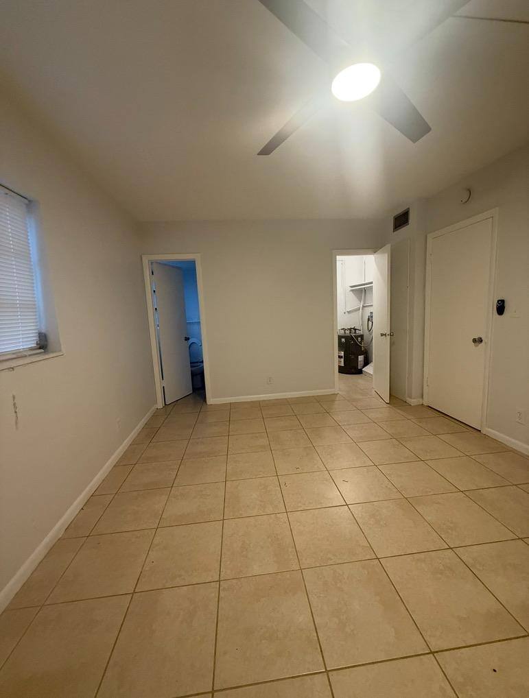 Apartment for rent at 2017 NE 18th St #2, Fort Lauderdale, FL 33305