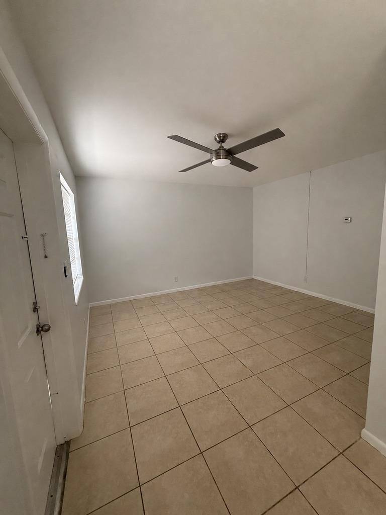 Apartment for rent at 2017 NE 18th St #2, Fort Lauderdale, FL 33305