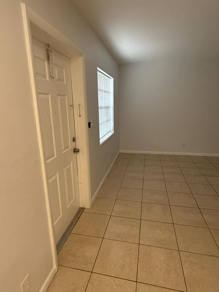 Apartment for rent at 2017 NE 18th St #2, Fort Lauderdale, FL 33305