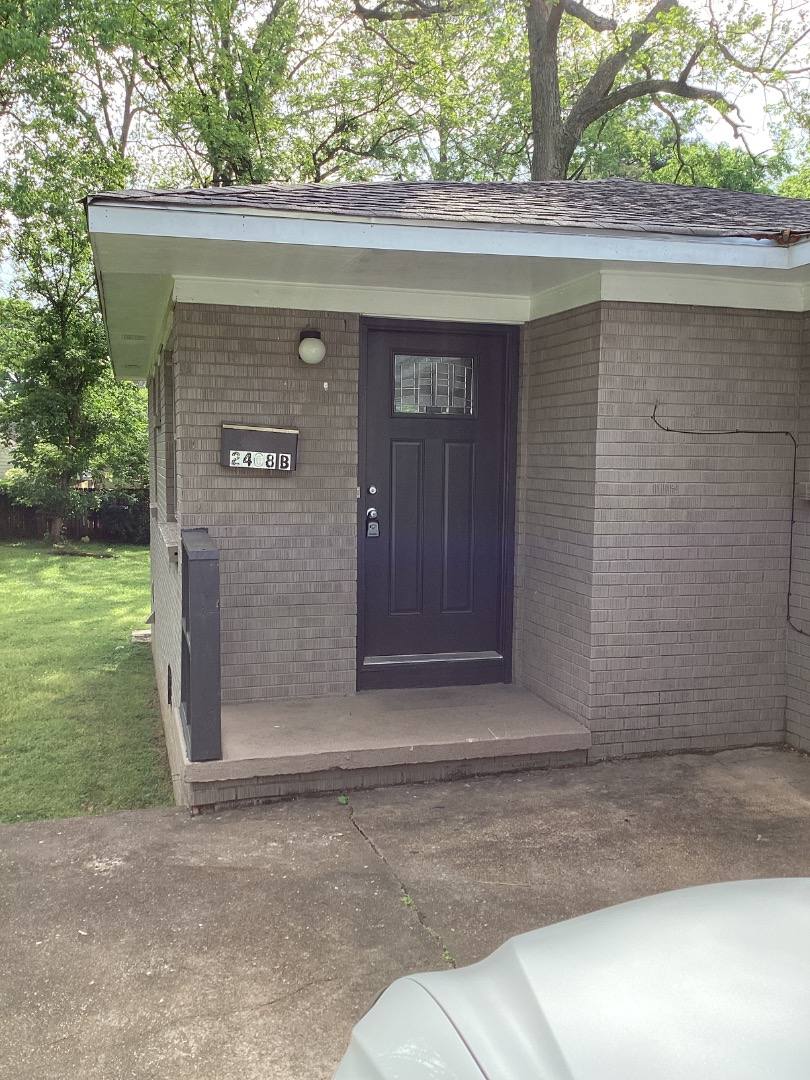 Apartment for rent at 2408-B Whitesburg Dr #67, Huntsville, AL 35801