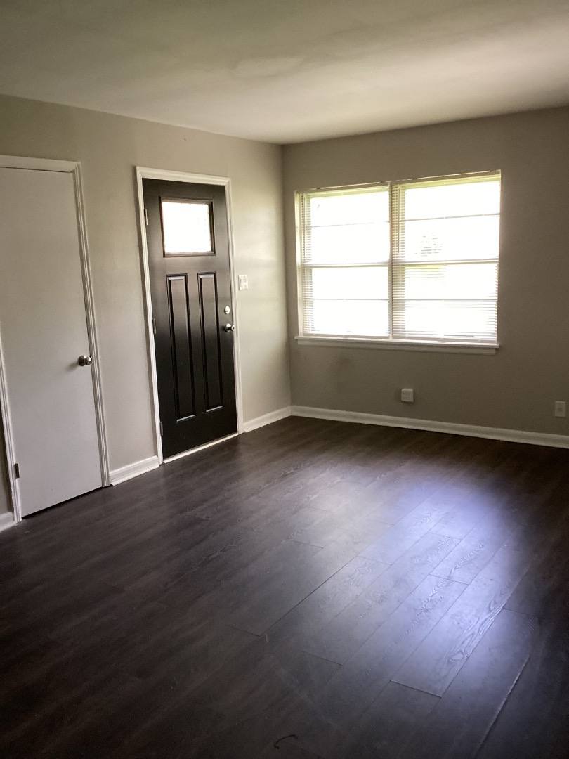 Apartment for rent at 2408-B Whitesburg Dr #67, Huntsville, AL 35801