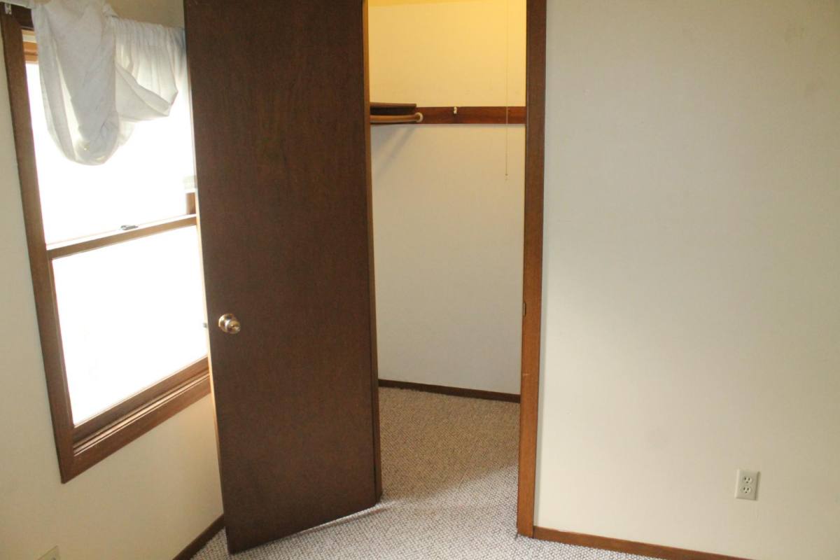 Apartment for rent at 412 Cottage Ave #412, Vermillion, SD 57069