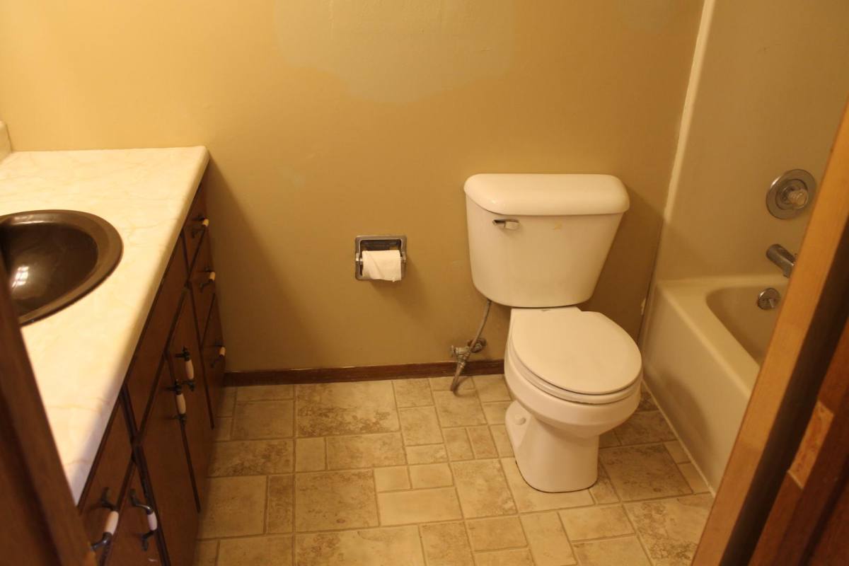 Apartment for rent at 412 Cottage Ave #412, Vermillion, SD 57069
