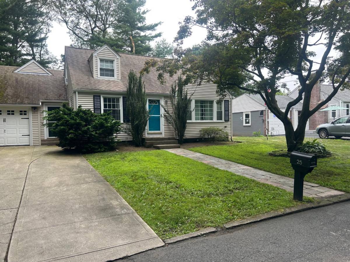 Apartment for rent at 25 Chase Dr, Cranston, RI 02920