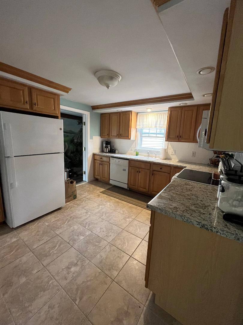 Apartment for rent at 25 Chase Dr, Cranston, RI 02920
