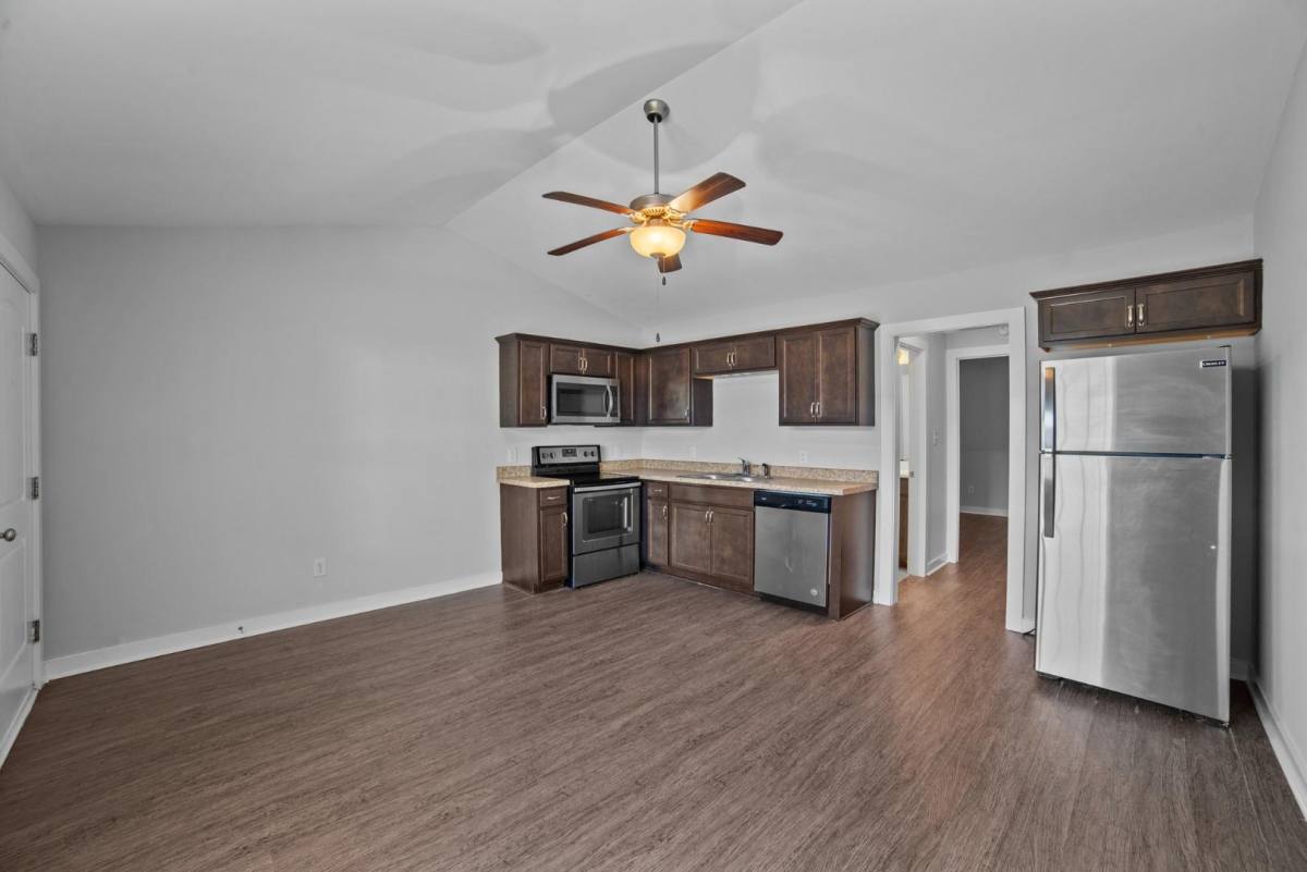 Apartment for rent at 3905 W Vancroft Circle #6, Winterville, NC 28590
