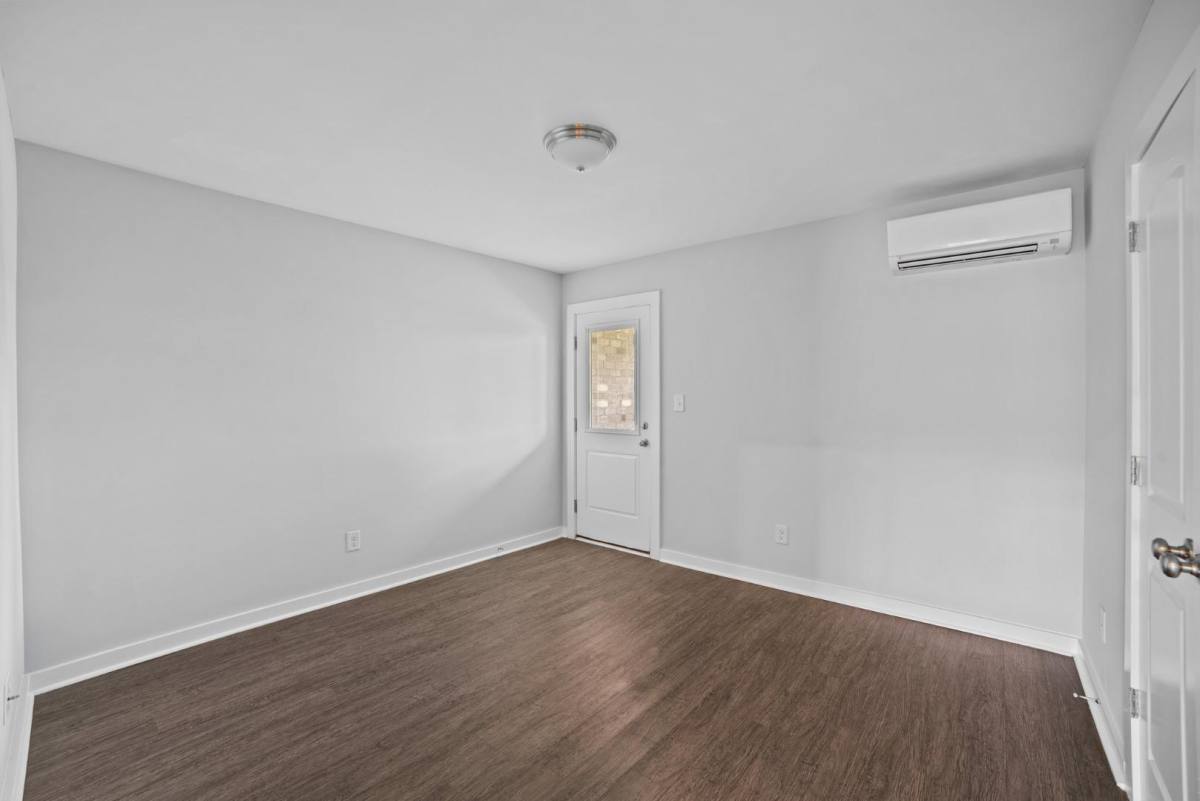 Apartment for rent at 3905 W Vancroft Circle #6, Winterville, NC 28590