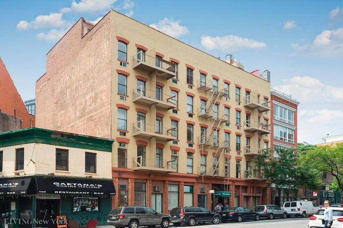 Apartment for rent at 690 Greenwich St #E4, New York, NY 10014