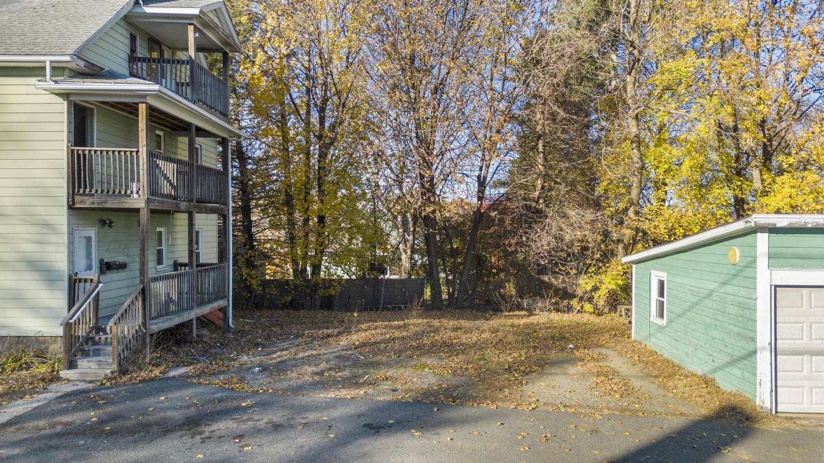 Apartment for rent at 50 Hillside Place, Bristol, CT 06010