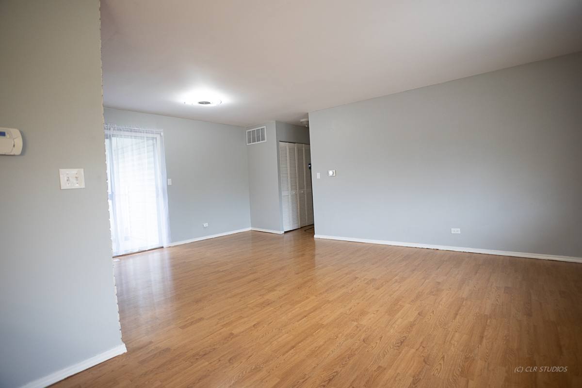 Apartment for rent at 6048 Kit Carson Dr, Hanover Park, IL 60133