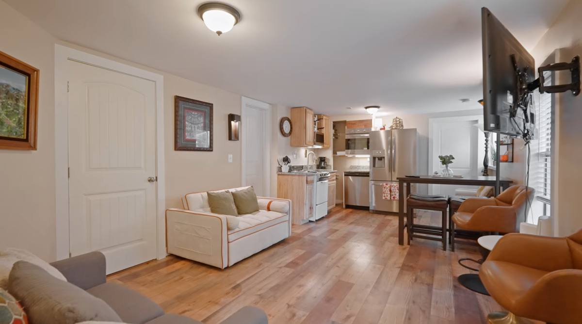 Apartment for rent at 26 Hanover St, Asheville, NC 28806