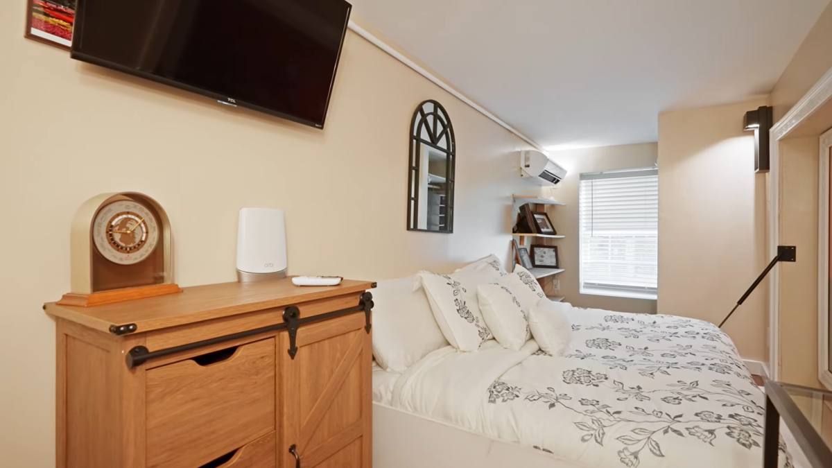 Apartment for rent at 26 Hanover St, Asheville, NC 28806