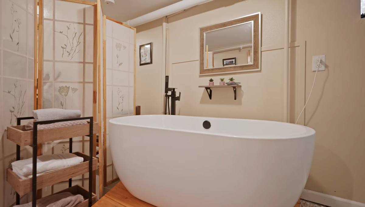 Apartment for rent at 26 Hanover St, Asheville, NC 28806