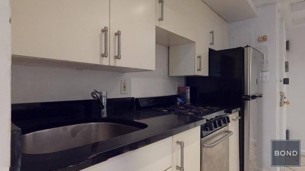 Apartment for rent at 328 E 93 St #D, New York, NY 10128