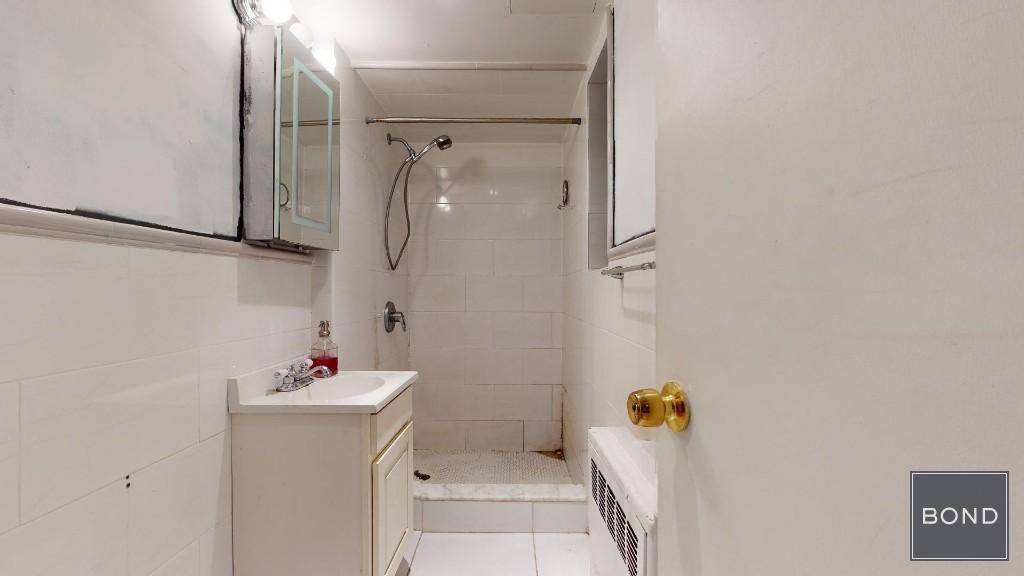 Apartment for rent at 328 E 93 St #D, New York, NY 10128