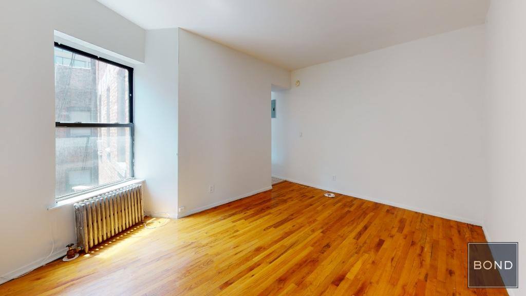 Apartment for rent at 411 E 70th St #5C, New York, NY 10021