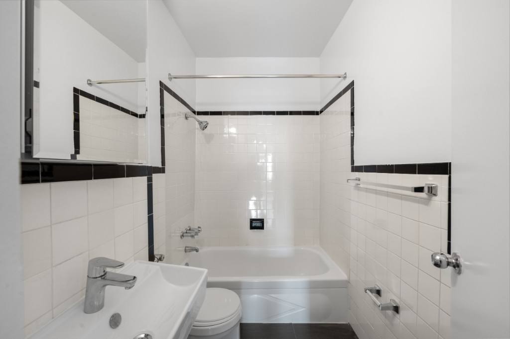 Apartment for rent at 308 W 82nd St #9B, New York, NY 10024