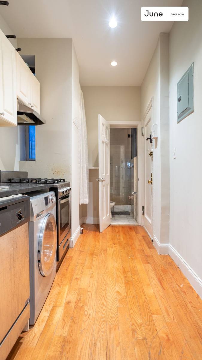 Apartment for rent at 715 E 5th St, New York, NY 10009