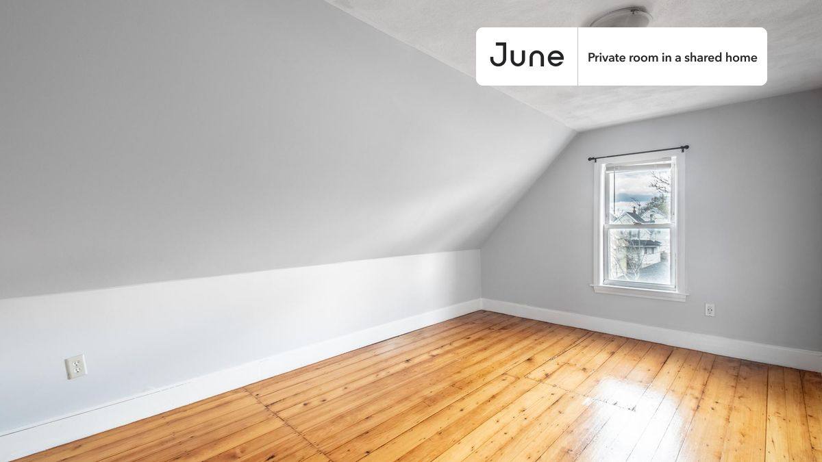 Apartment for rent at 100 Flint St, Somerville, MA 02145