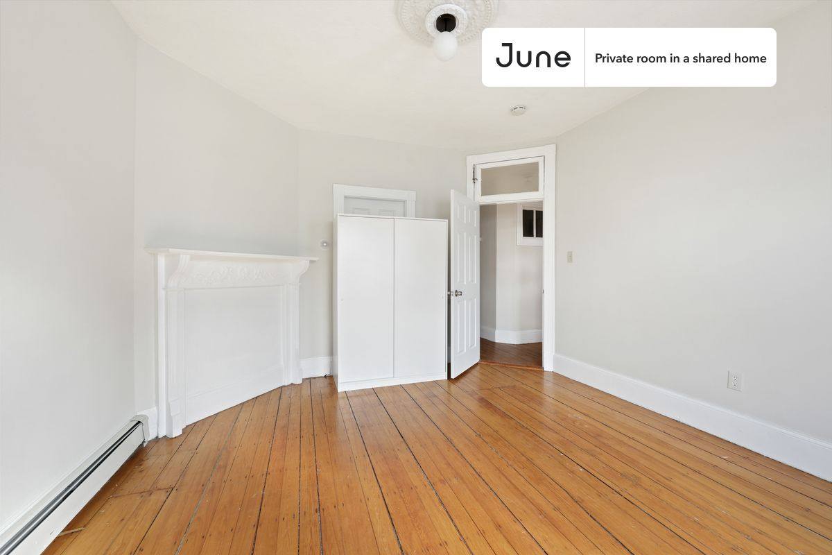 Apartment for rent at 71 School St, Roxbury, MA 02119