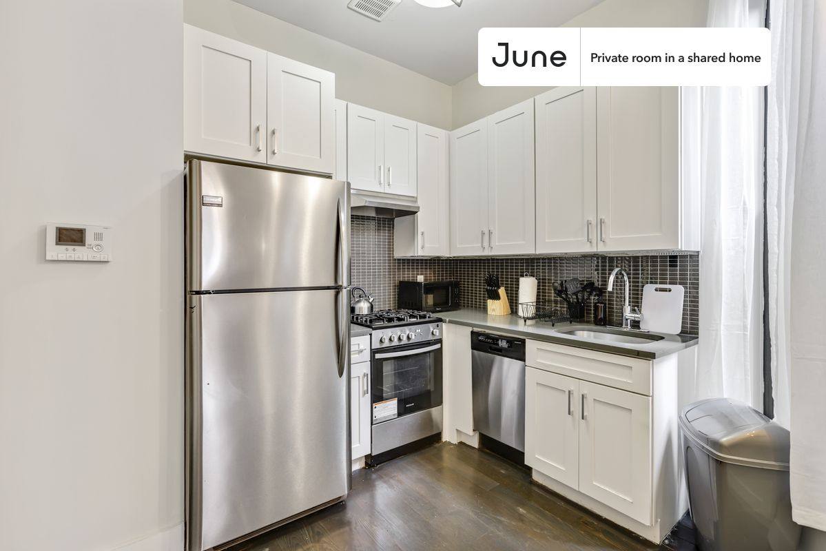 Apartment for rent at 60 New York Ave, Brooklyn, NY 11216