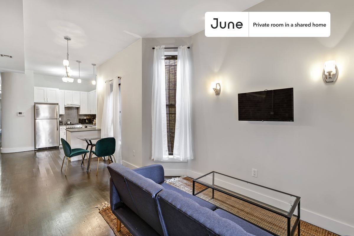 Apartment for rent at 60 New York Ave, Brooklyn, NY 11216