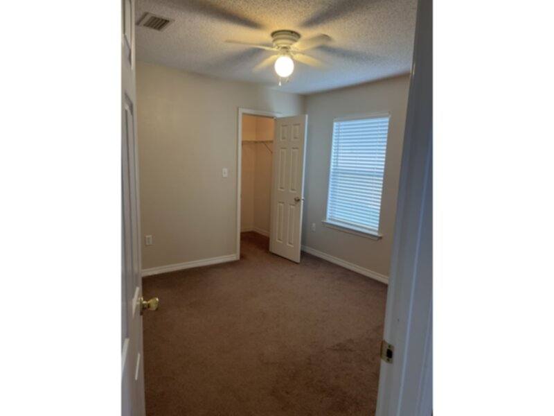House for rent at 8958 Ellen Court, Navarre, FL 32566