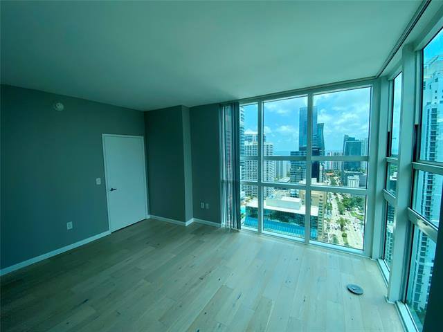 Apartment for rent at 951 Brickell Ave #3611, Miami, FL 33131