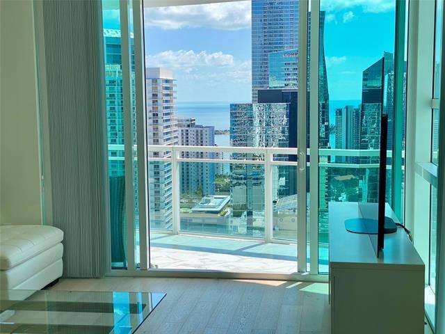 Apartment for rent at 951 Brickell Ave #3611, Miami, FL 33131