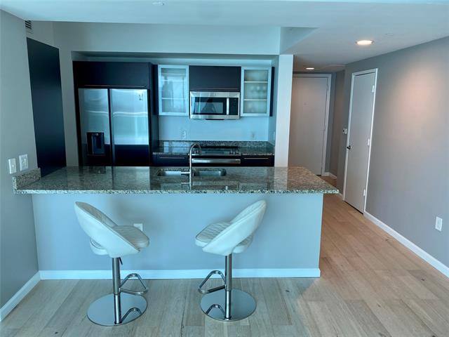 Apartment for rent at 951 Brickell Ave #3611, Miami, FL 33131