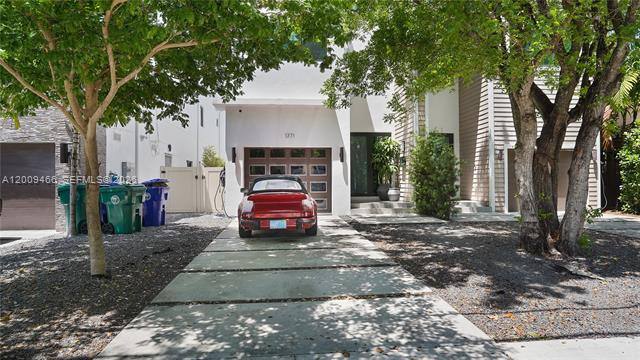 Townhouse for rent at 1371 SW 22nd Terrace, Miami, FL 33145