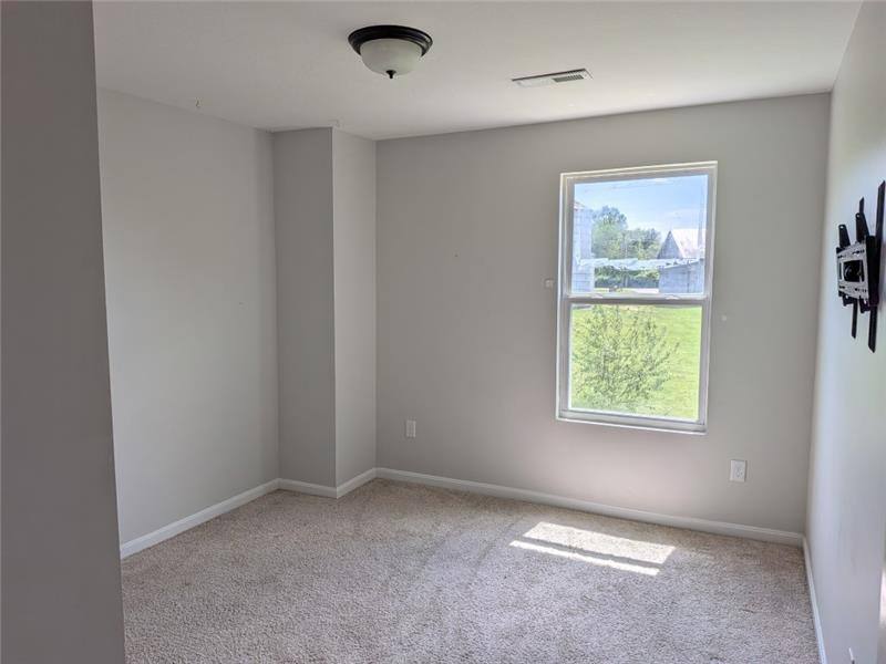 Townhouse for rent at 2099 Commons Circle, Batavia, OH 45103
