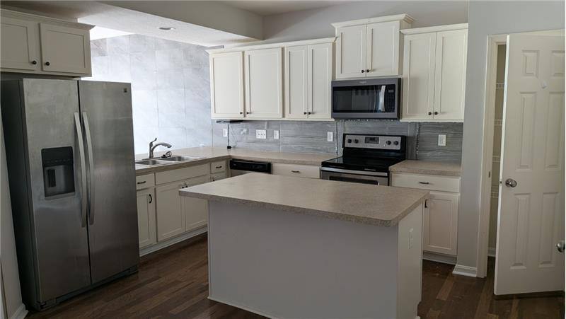 Townhouse for rent at 2099 Commons Circle, Batavia, OH 45103