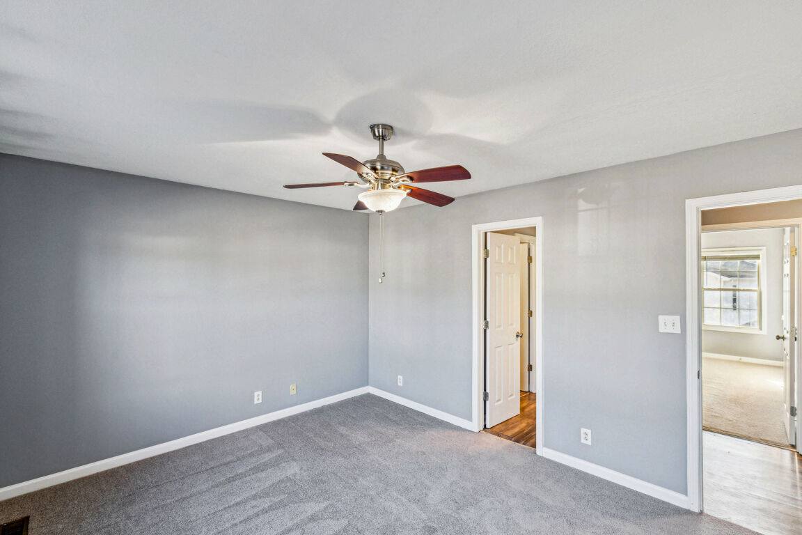Townhouse for rent at The Landings at Riverside, 1104-A Plymouth Rd, Clarksville, TN 37040