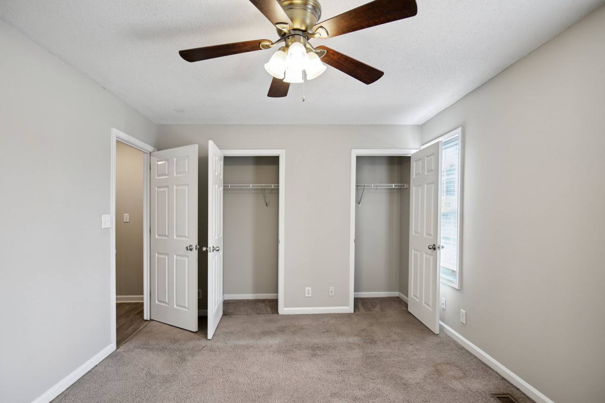 Townhouse for rent at The Landings at Riverside, 1104-A Plymouth Rd, Clarksville, TN 37040