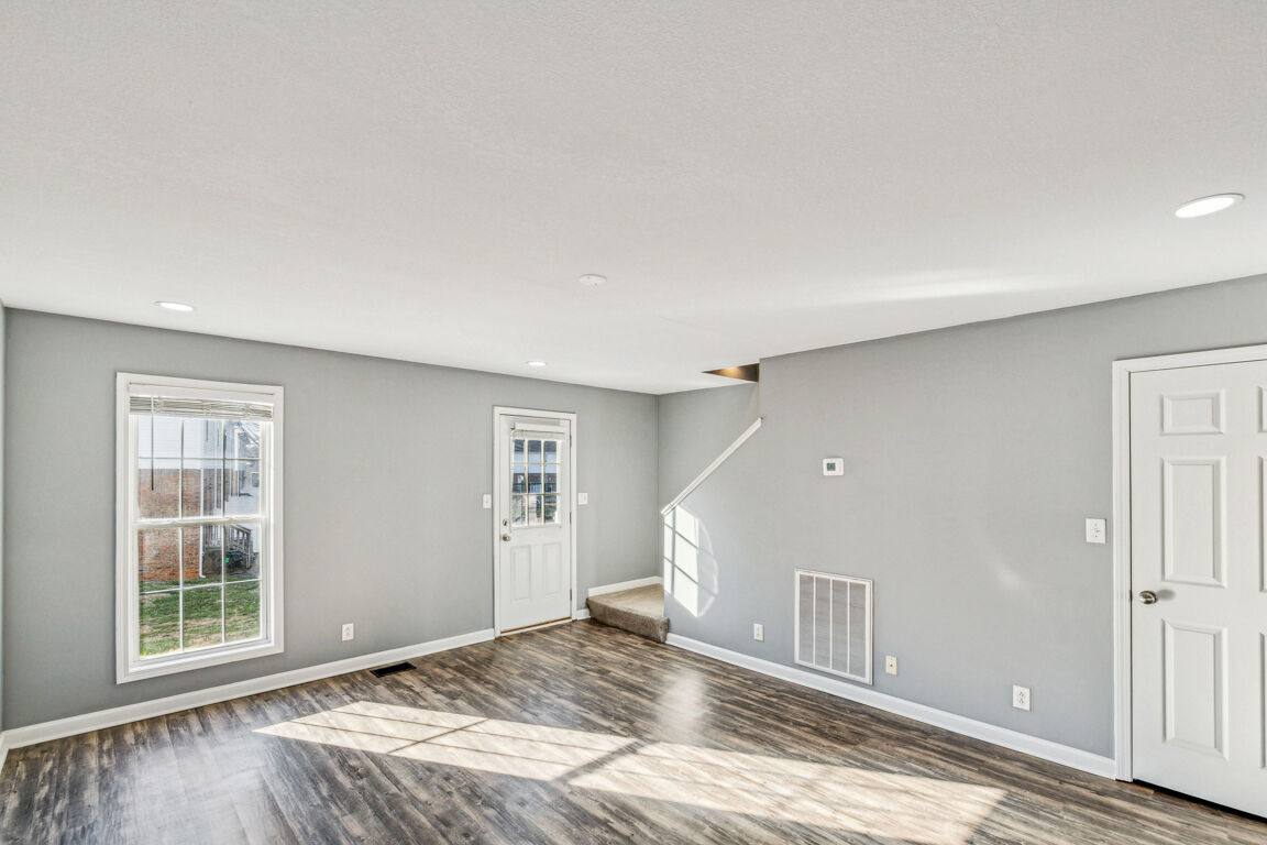 Townhouse for rent at The Landings at Riverside, 1104-A Plymouth Rd, Clarksville, TN 37040