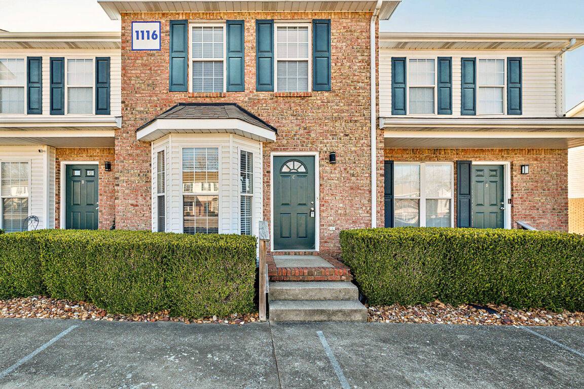 Townhouse for rent at The Landings at Riverside, 1104-A Plymouth Rd, Clarksville, TN 37040