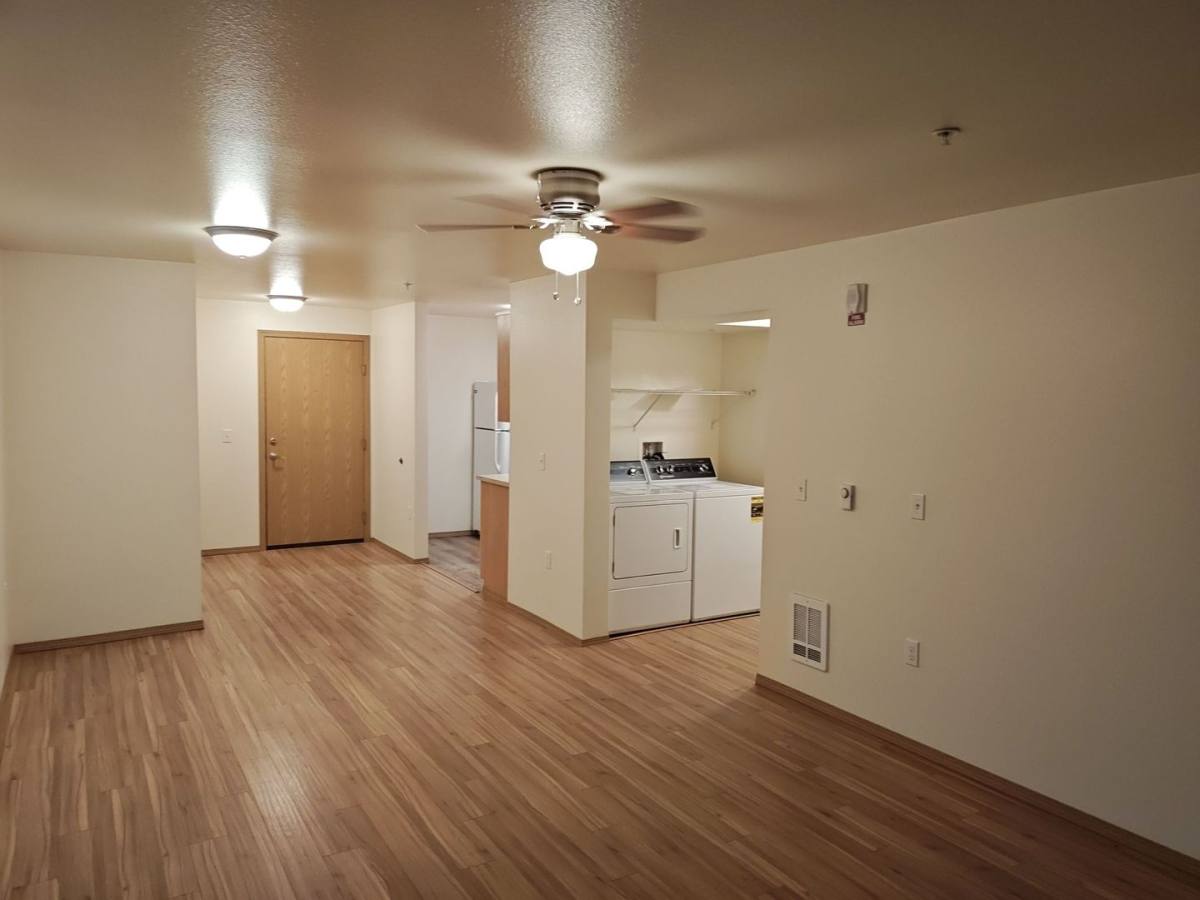 Apartment for rent at 1617 N 26th St, Mount Vernon, WA 98273