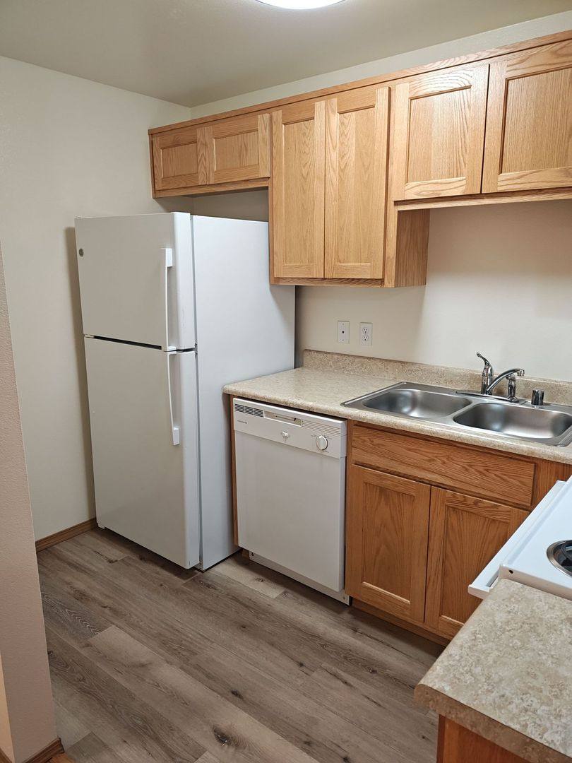 Apartment for rent at 1617 N 26th St, Mount Vernon, WA 98273