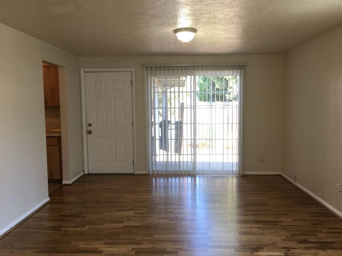 Apartment for rent at 60 62 Kourt Dr, Eugene, OR 97404