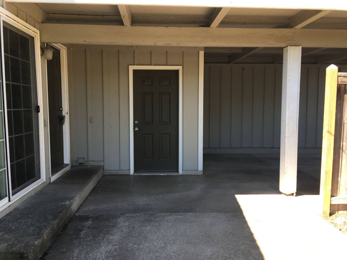 Apartment for rent at 60 62 Kourt Dr, Eugene, OR 97404