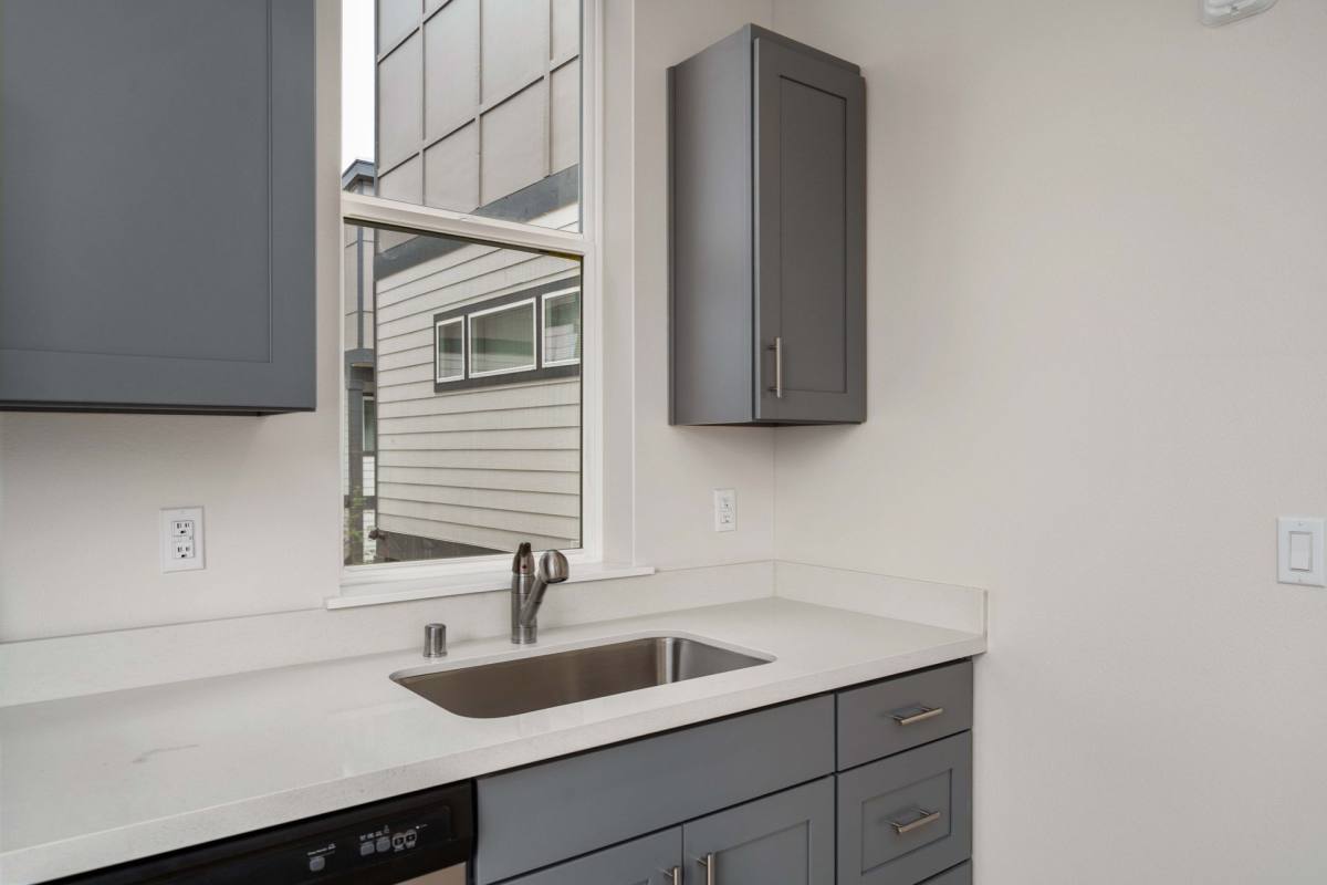 Apartment for rent at 4312 S Puget Sound Ave #303, Tacoma, WA 98409