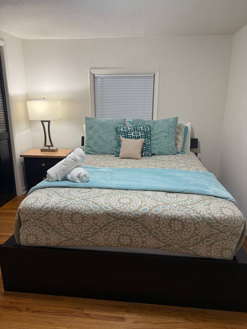 Townhouse for rent at 1618 Magnolia Ave, Deland, FL 32724