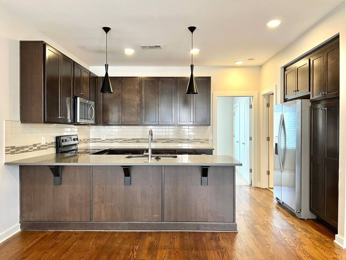 Townhouse for rent at 1035 Chester Ave, Nashville, TN 37206