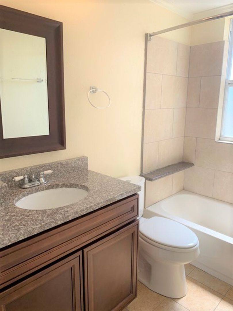 Apartment for rent at 910 NW 13th St, Oklahoma City, OK 73106
