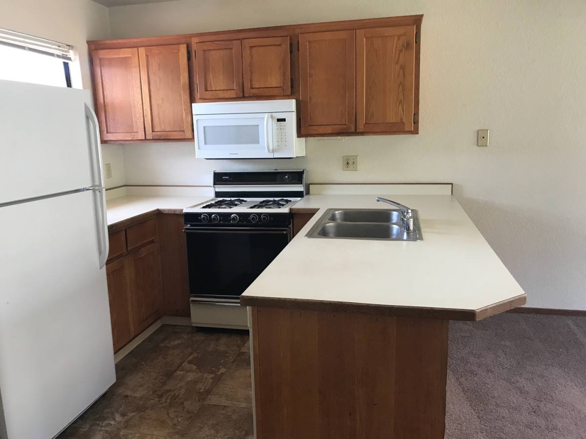 800 Crescent, Arcata, CA 95521 - Apartment for Rent - Image 2